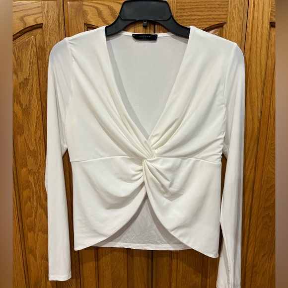 21 Saints Twisted Front Ivory Long Sleeve Top - Picture 7 of 11